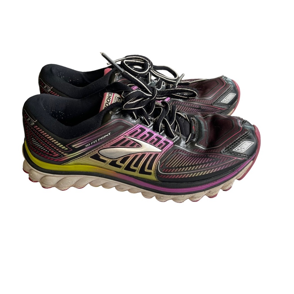 BROOKS Women’s Glycerin Black and purple running shoes. Size 9.5
